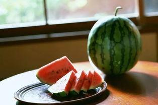 渭南网红吃瓜事件真相,揭秘背后真相与网络舆论的反思 第3张 渭南网红吃瓜事件真相,揭秘背后真相与网络舆论的反思 第3张